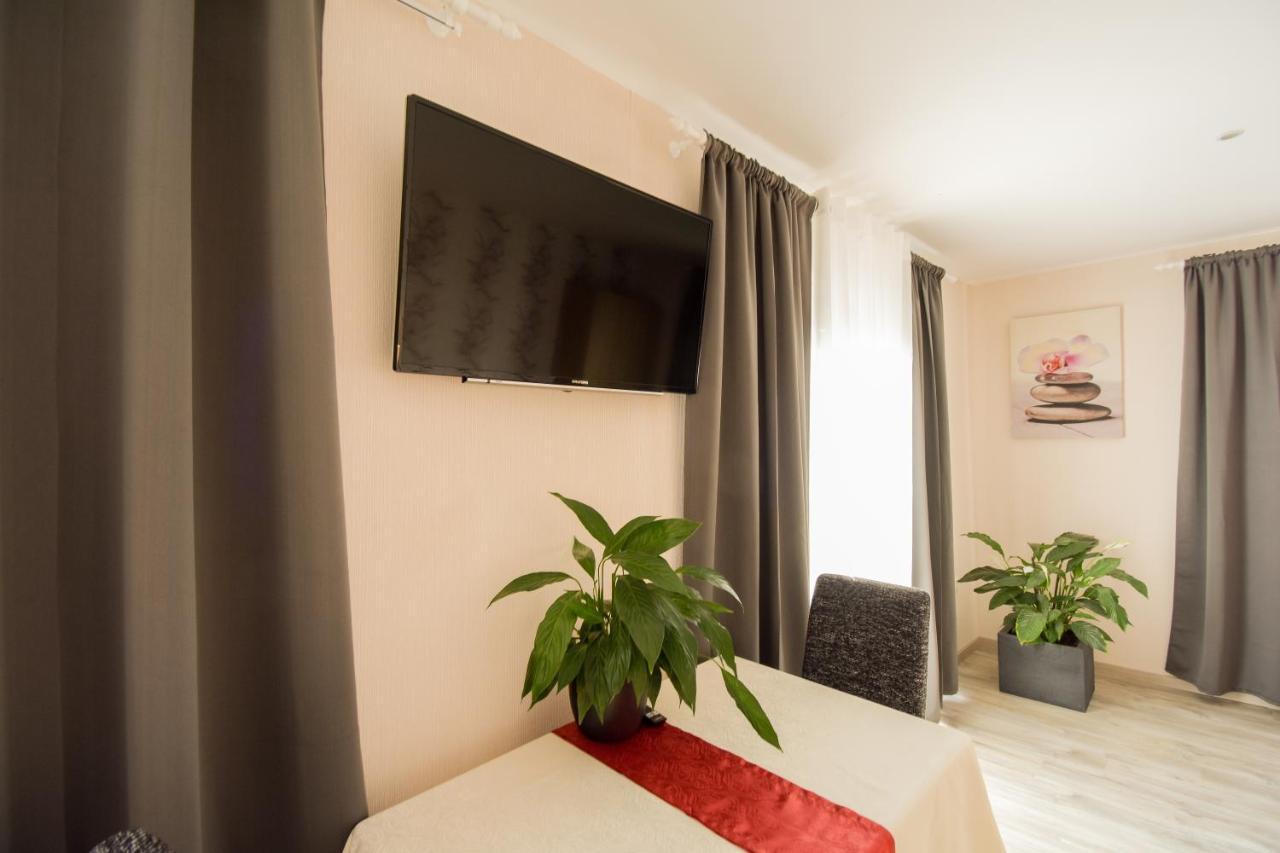 Hasloch  Mainzimmer - Business Apartments מראה חיצוני תמונה