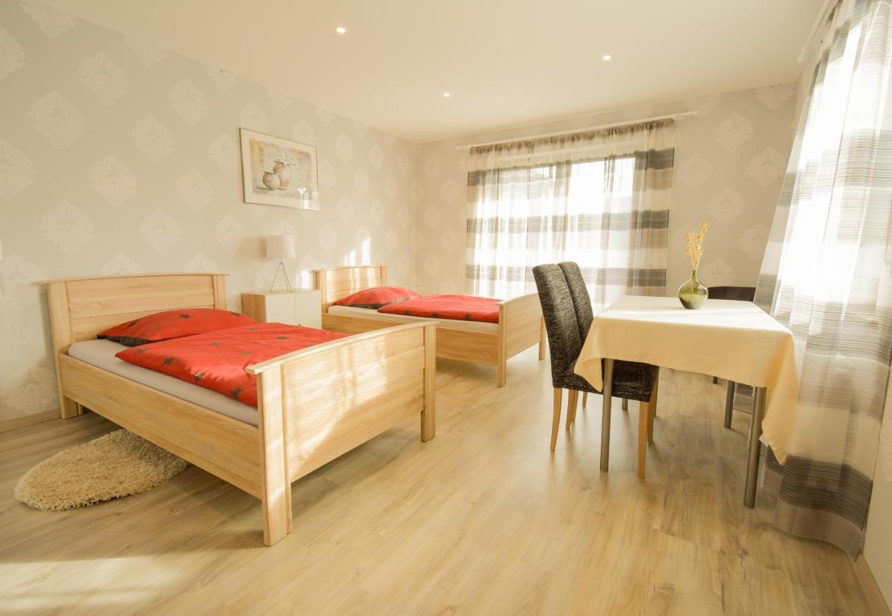 Hasloch  Mainzimmer - Business Apartments מראה חיצוני תמונה