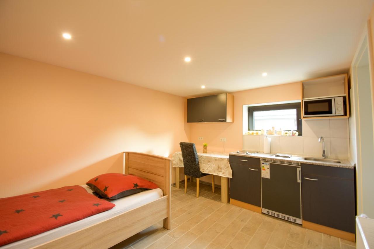 Hasloch  Mainzimmer - Business Apartments מראה חיצוני תמונה