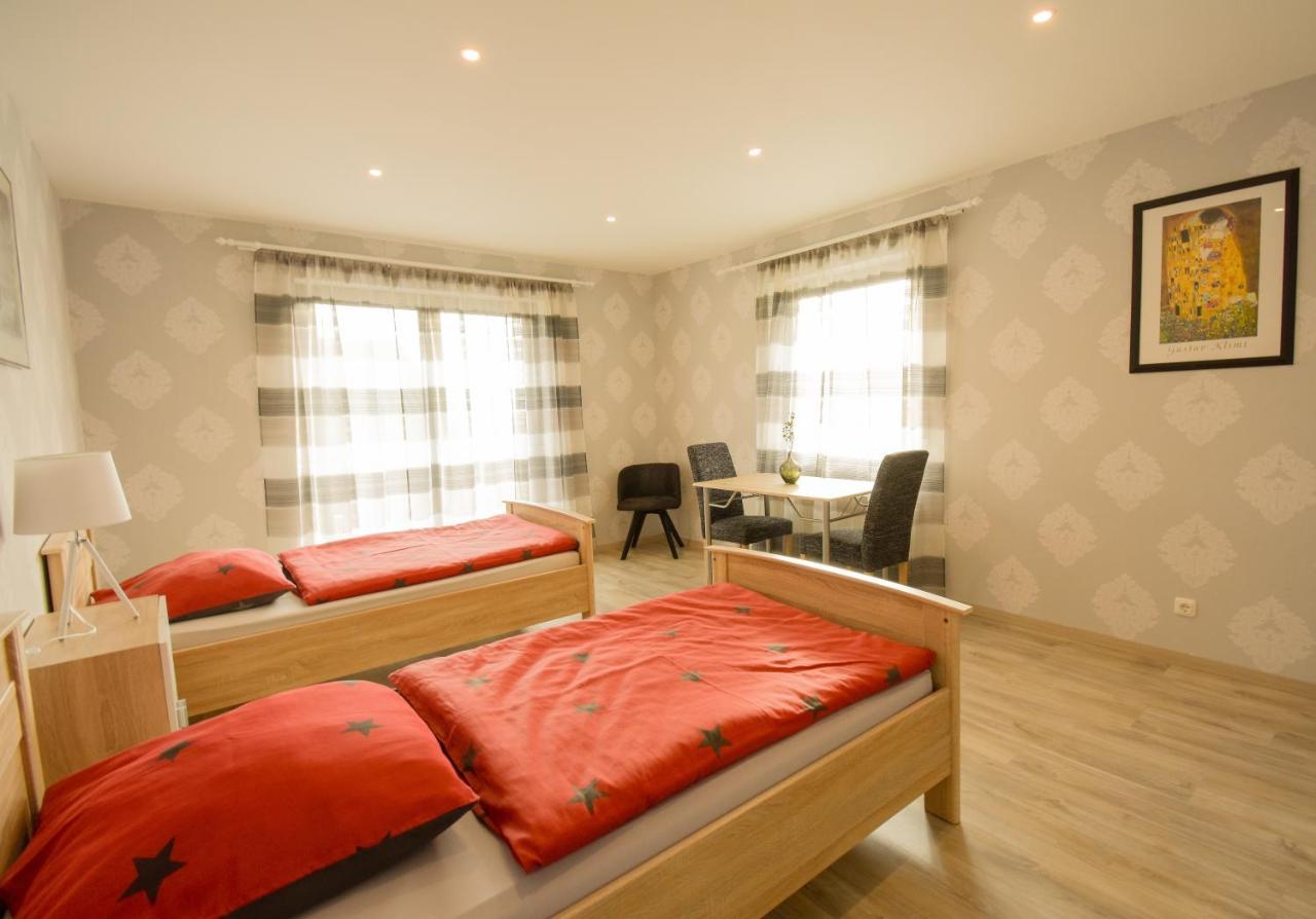 Hasloch  Mainzimmer - Business Apartments מראה חיצוני תמונה